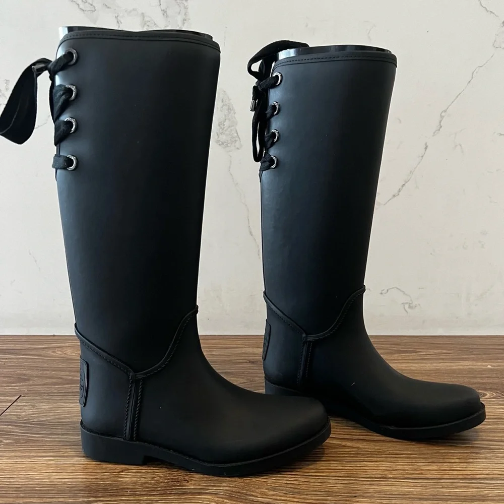 Coach rain boots - Picture 1 of 7